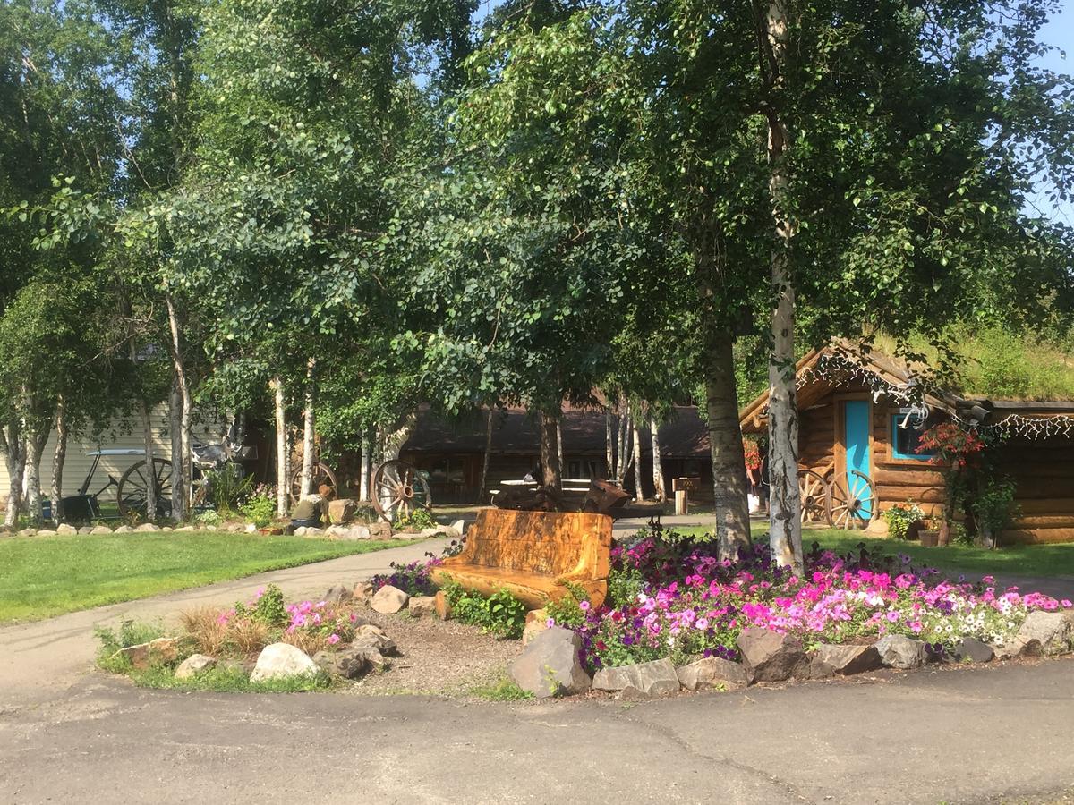 Chena Hot Springs Resort Extérieur photo